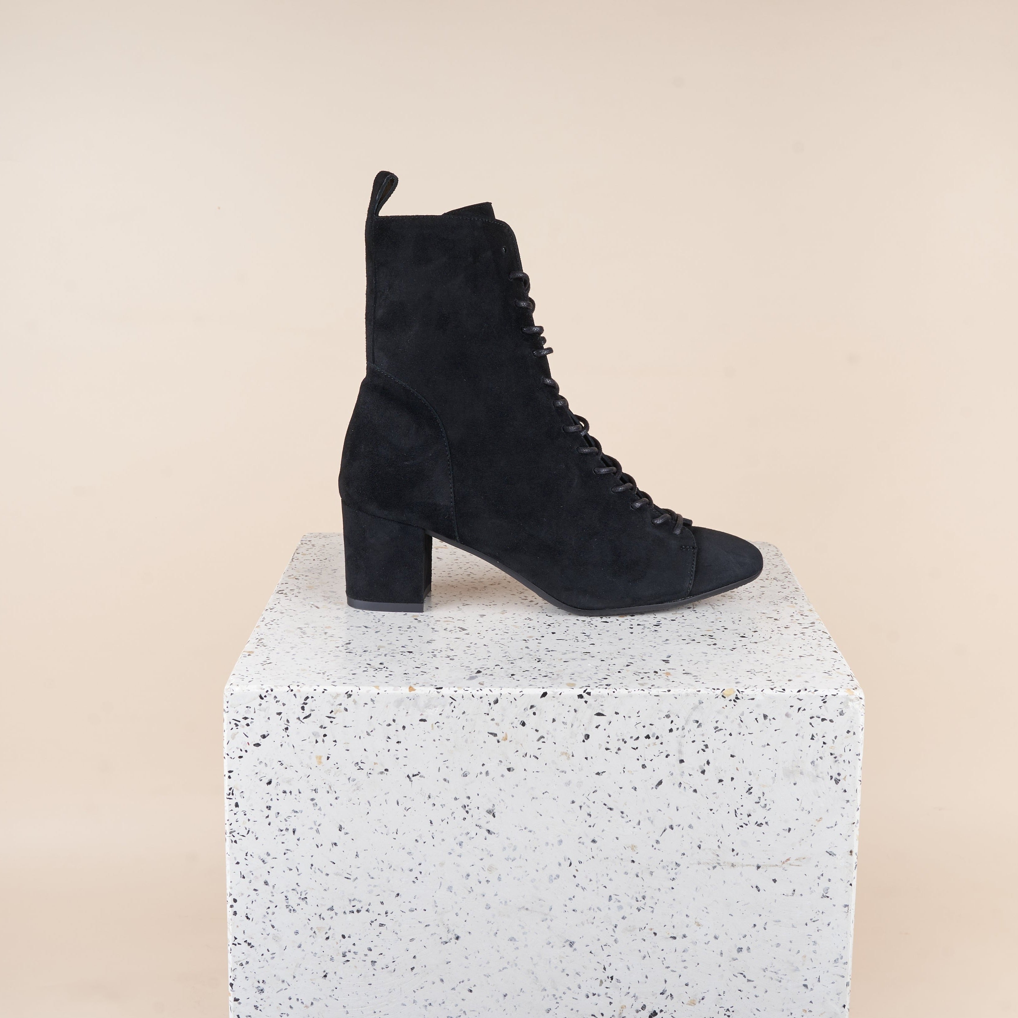 Best-Selling Venezia – Black Suede